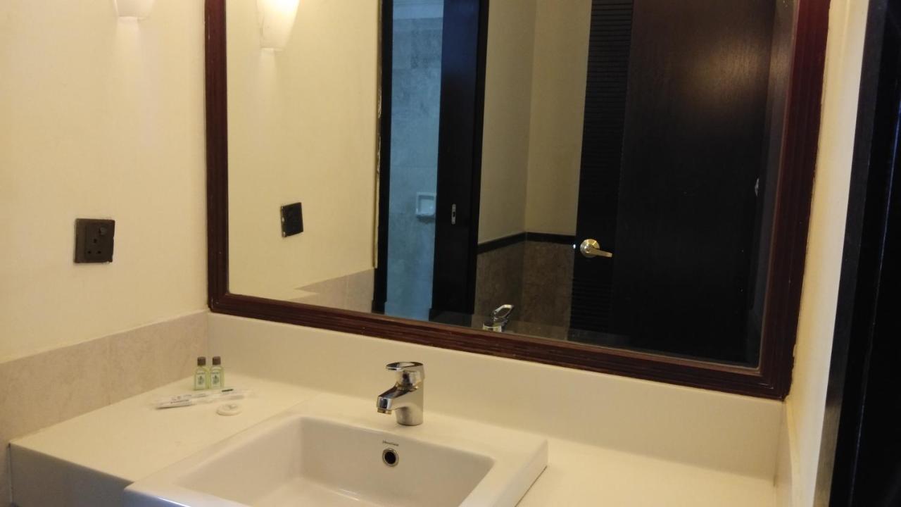 Times Square Service Apartment At Kuala Lumpur Exterior foto